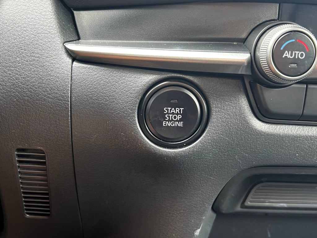 Used 2022 MAZDA CX-30 AWD 2.5 S w/ Select Package image 22