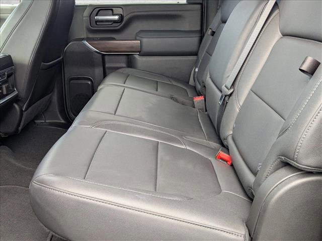 Used 2021 GMC Sierra 2500 SLT w/ SLT Preferred Package image 17