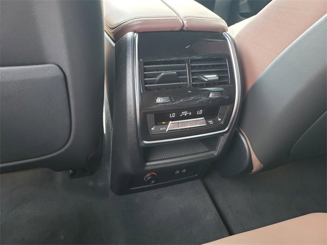 New 2026 BMW X7 xDrive40i w/ M Sport Package image 15