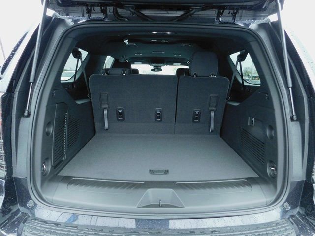 New 2026 Chevrolet Suburban LS w/ LPO, Chrome Package AWD/4WD image 12