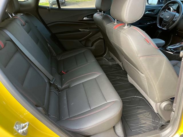 Certified 2024 Chevrolet Trax RS w/ Sunroof Package image 23