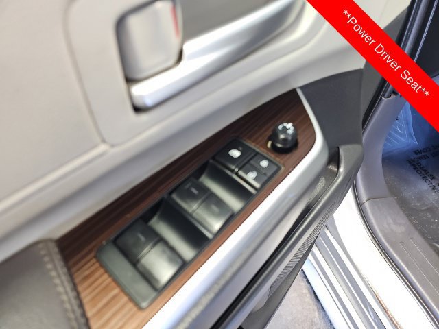 Certified 2023 Toyota Sienna XLE w/ XLE Plus Package AWD/4WD image 14