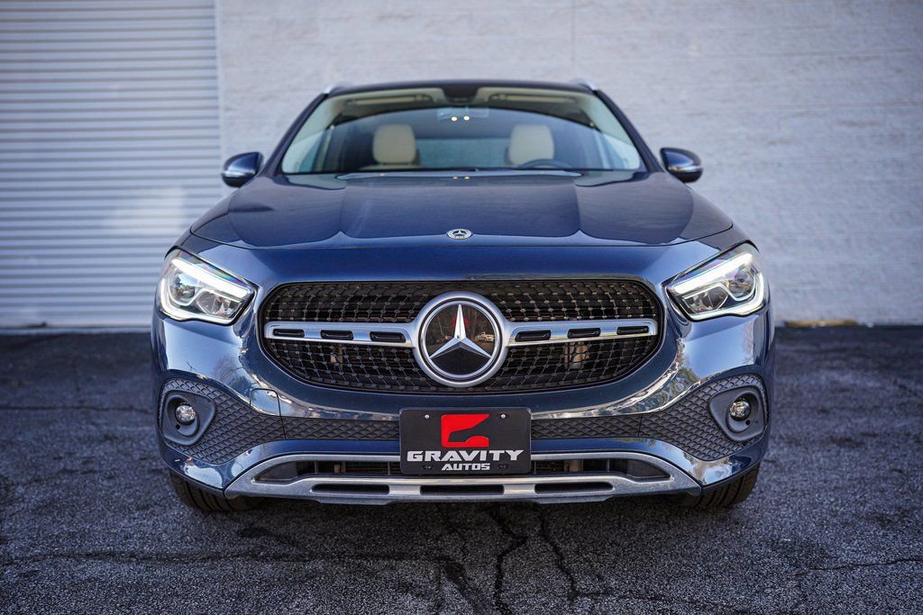 Used 2022 Mercedes-Benz GLA 250 4MATIC w/ Premium Package Lite image 4