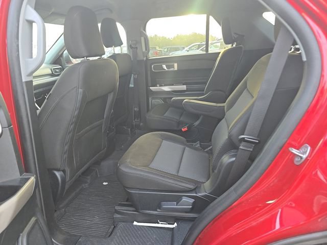 Used 2024 Ford Explorer XLT AWD/4WD image 6
