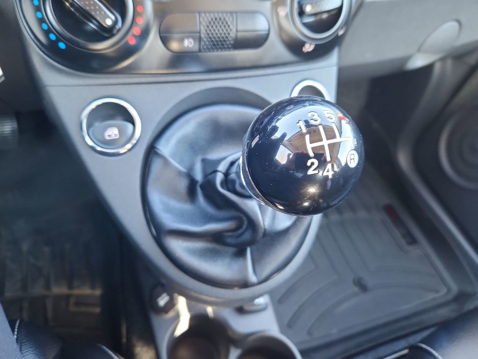 Used 2017 FIAT 500 Pop w/ Sport Black Trim Package image 23