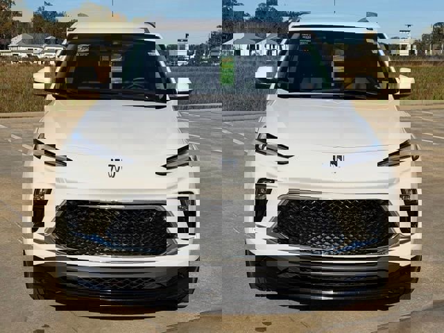 Used 2024 Buick Encore GX Sport Touring image 8