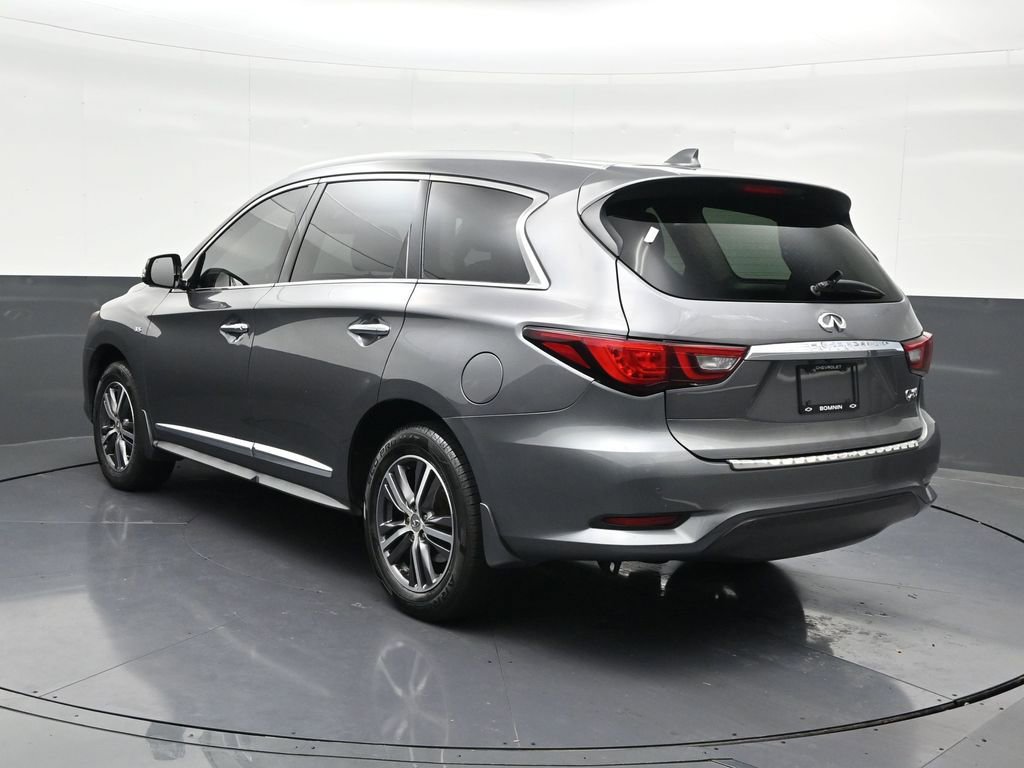 Used 2019 INFINITI QX60 Luxe w/ Essential Package FWD image 3