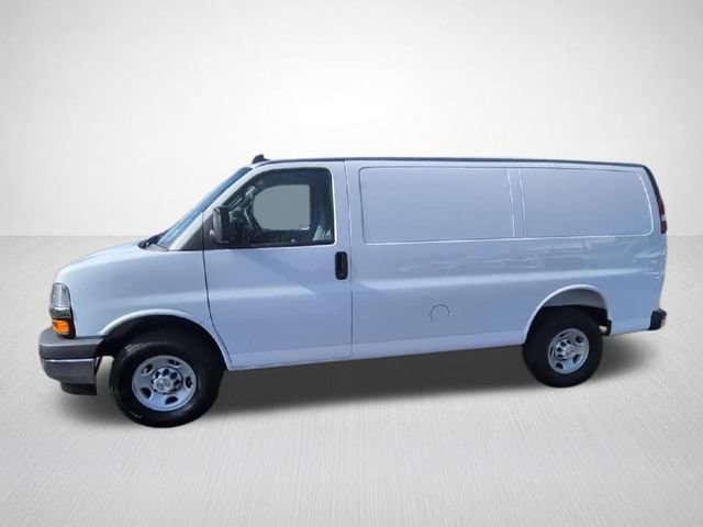 New 2025 Chevrolet Express 2500 w/ Driver Convenience Package RWD image 7