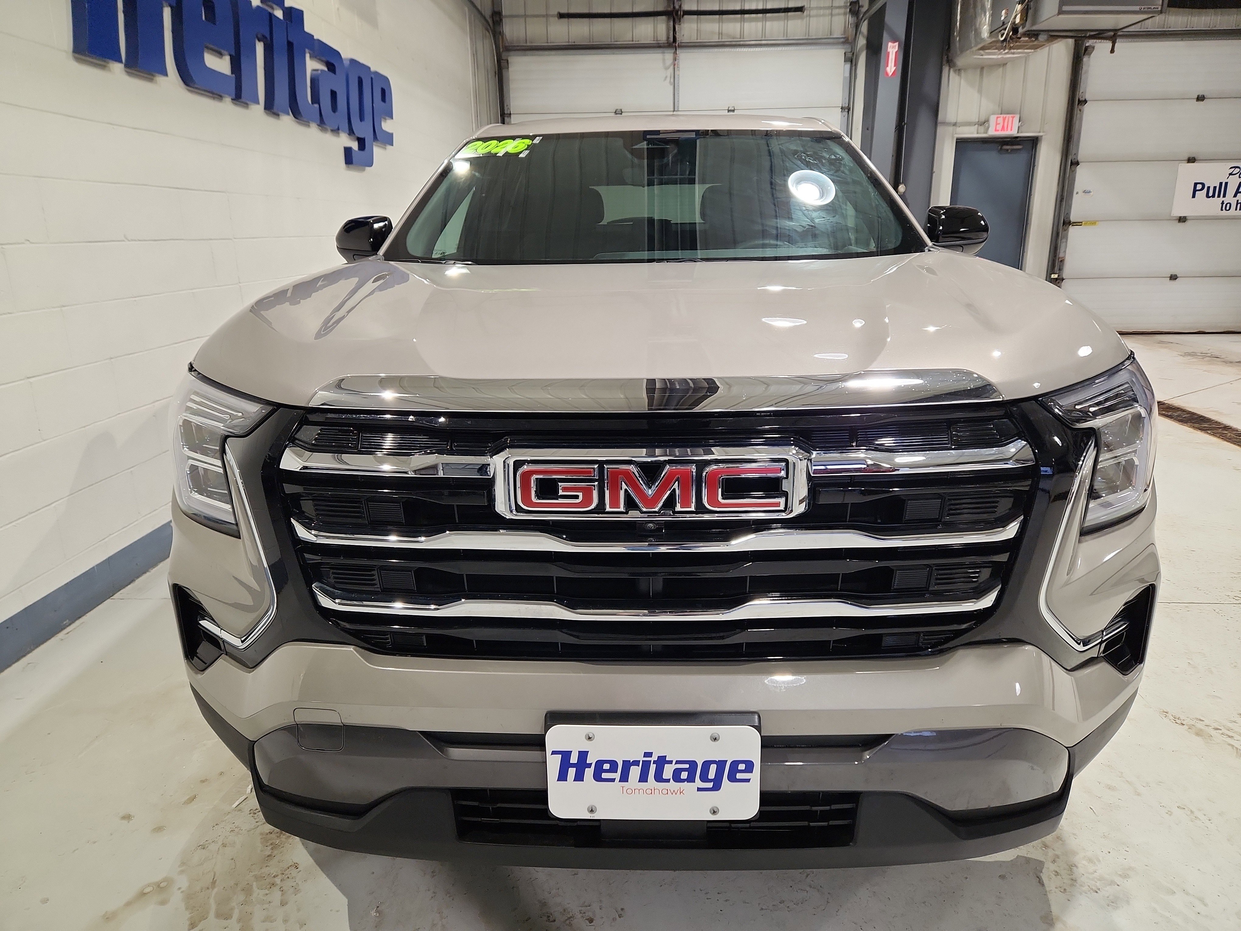 Used 2026 GMC Terrain Elevation w/ Technology Package II image 3