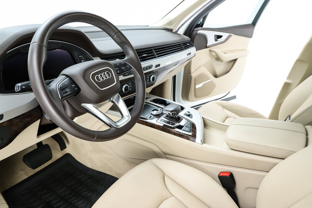 Used 2019 Audi Q7 2.0T Premium Plus w/ Premium Plus Package AWD/4WD image 22