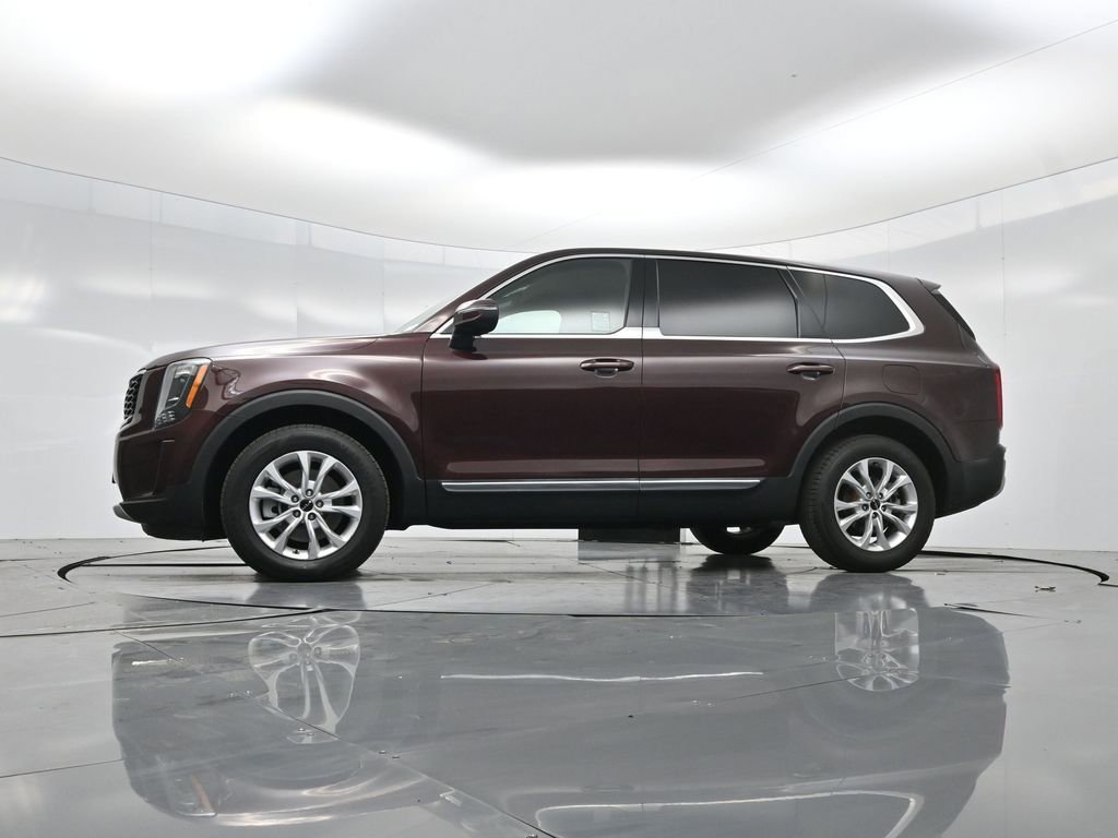 Certified 2022 Kia Telluride LX image 42
