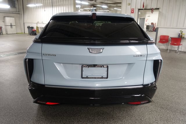 Used 2024 Cadillac Lyriq Tech AWD/4WD image 6