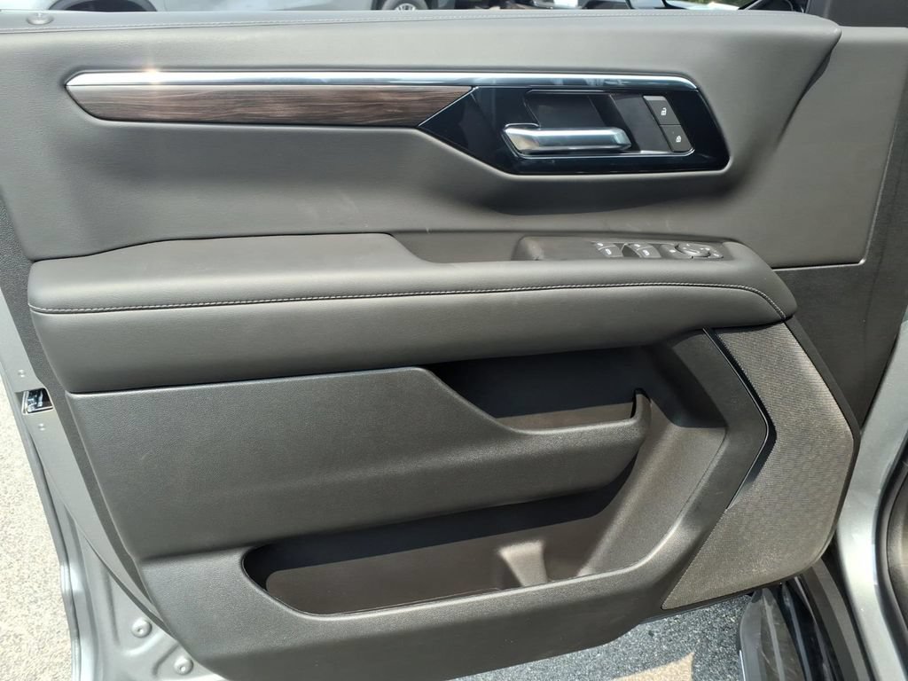 New 2026 Chevrolet Tahoe LS AWD/4WD image 12