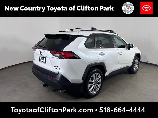 Used 2023 Toyota RAV4 XLE Premium AWD/4WD image 3