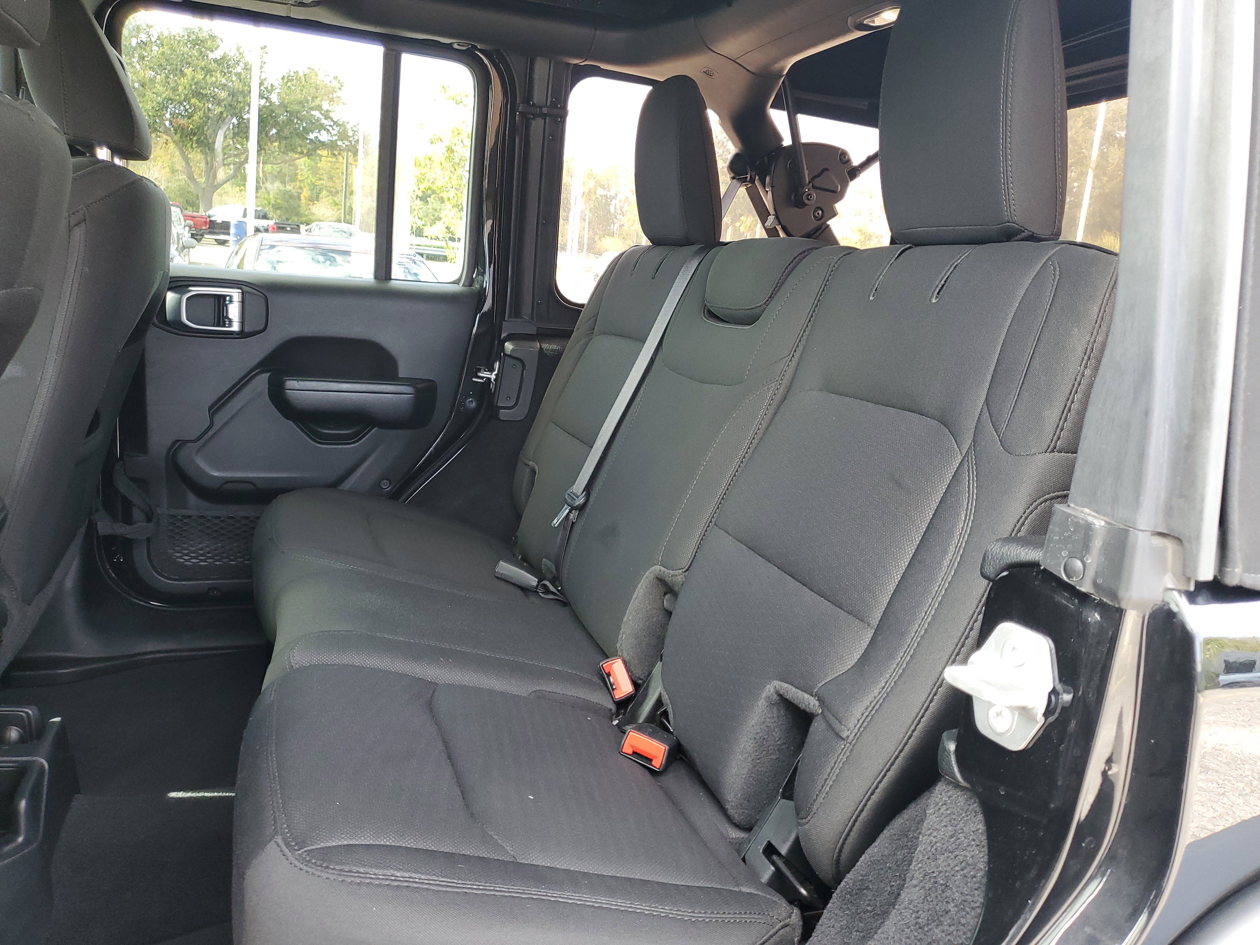 Used 2022 Jeep Wrangler Unlimited Sport image 8