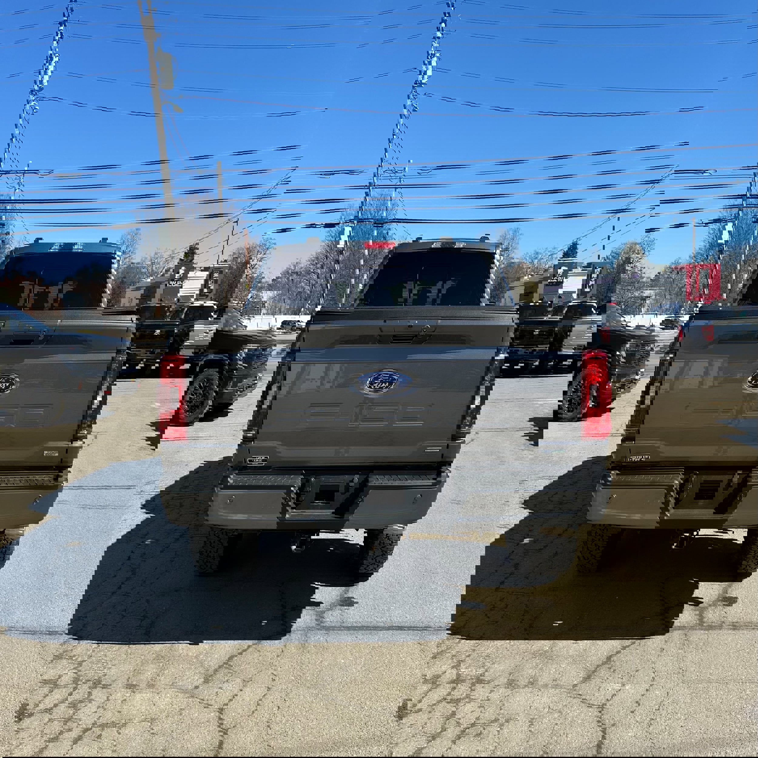 Used 2023 Ford F150 XLT w/ Equipment Group 302A High image 4