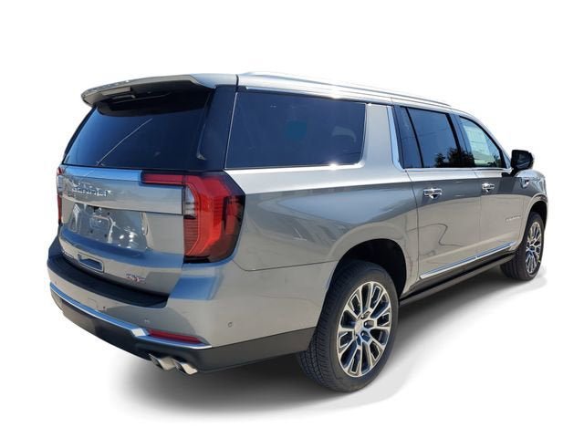 New 2026 GMC Yukon XL Denali w/ Sun & Power Step Package image 5