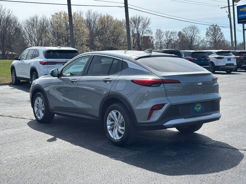 Used 2024 Buick Envista Preferred w/ Convenience I Package image 3