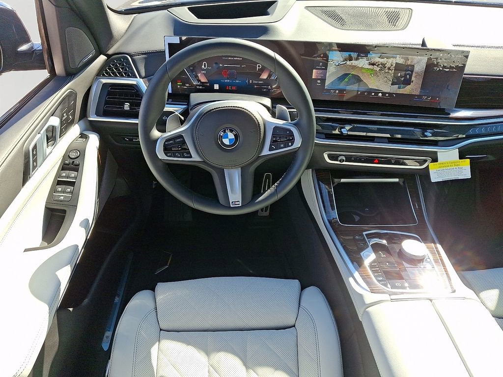 Used 2026 BMW X5 xDrive40i w/ M Sport Package image 12