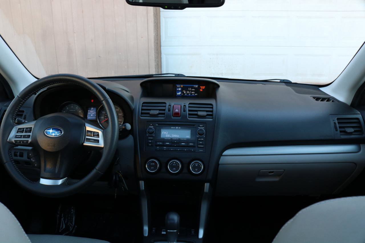 Used 2015 Subaru Forester 2.5i Limited image 39
