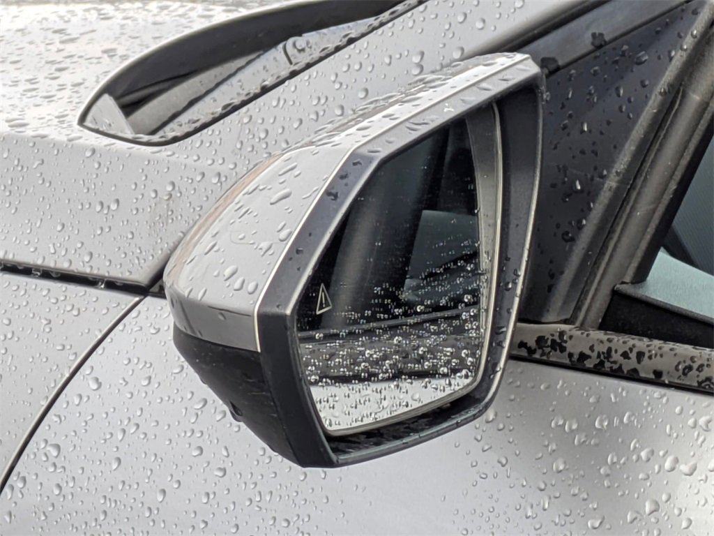 Used 2021 Hyundai Elantra SEL image 10