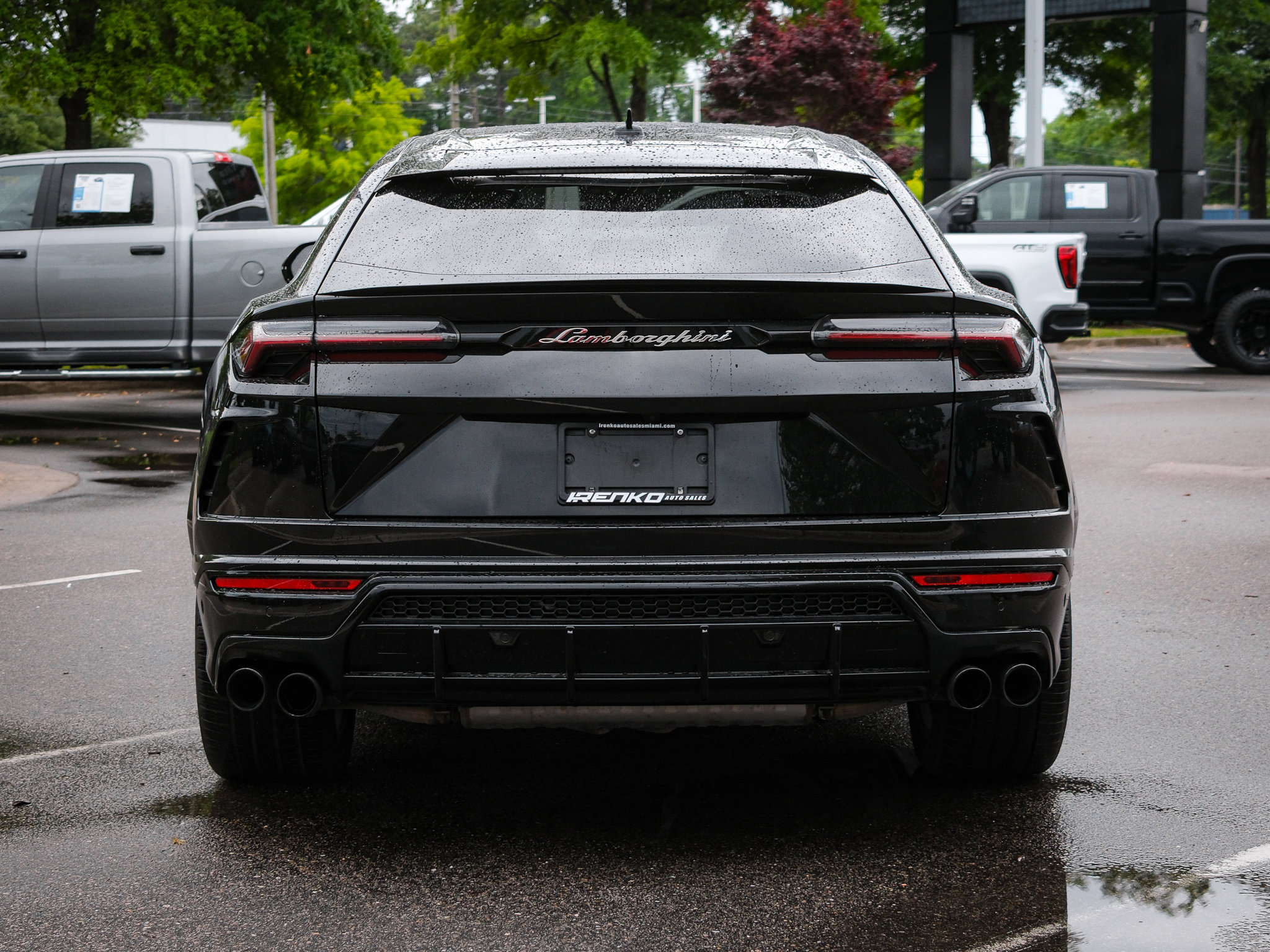 Used 2020 Lamborghini Urus AWD/4WD image 8