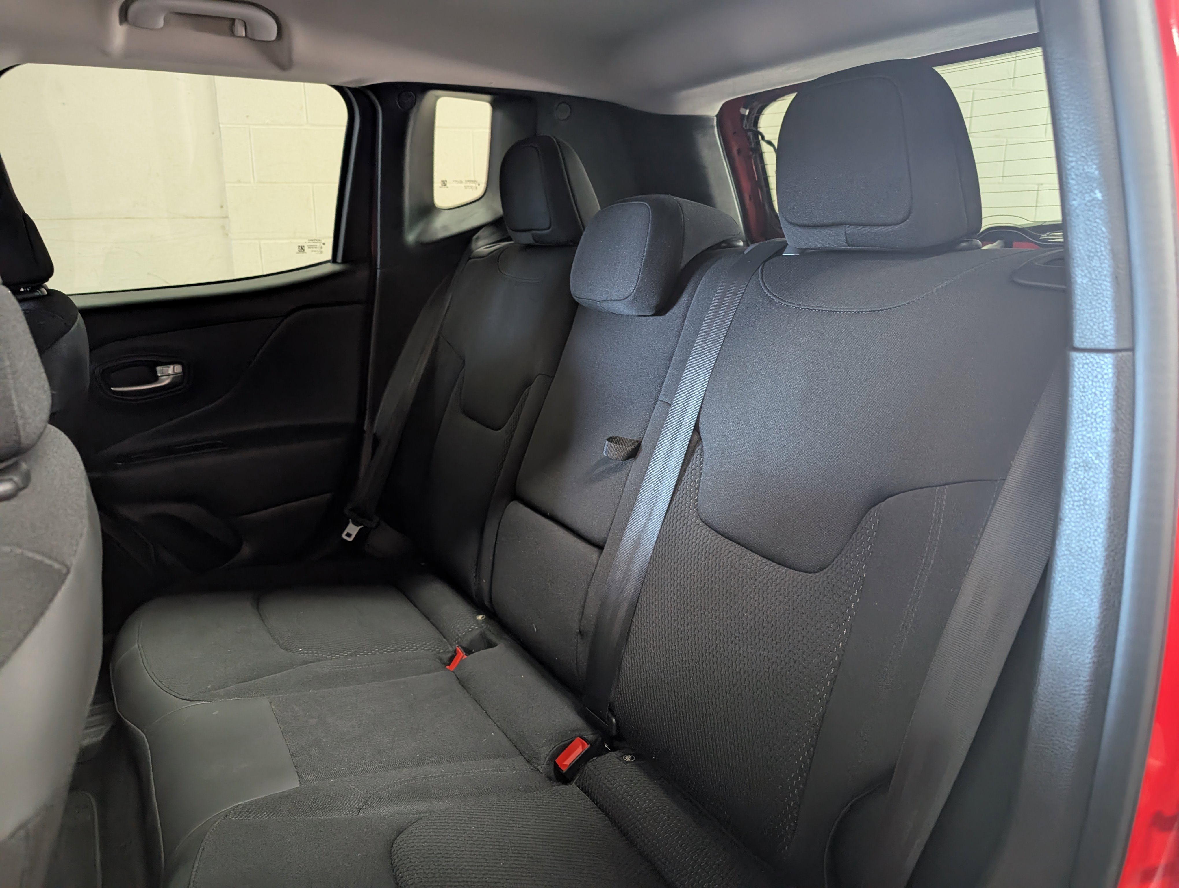 Used 2020 Jeep Renegade Altitude image 7