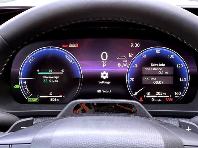 New 2025 Toyota Crown Signia image 20