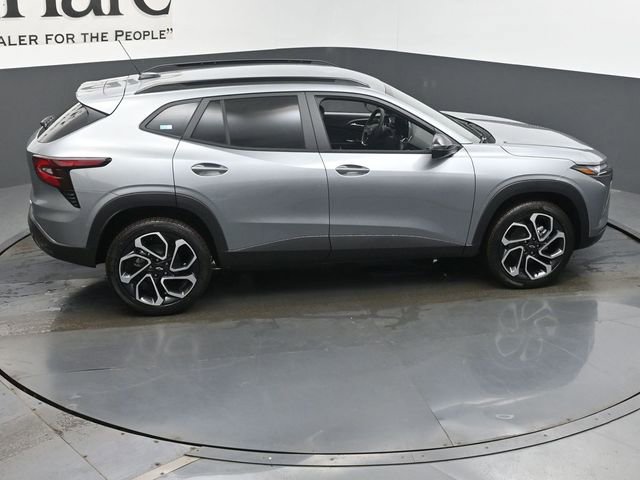 New 2026 Chevrolet Trax RS w/ Driver Confidence Package image 8