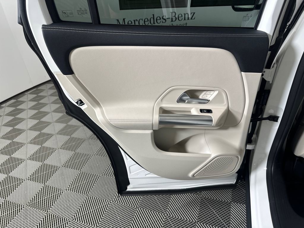 Certified 2026 Mercedes-Benz GLA 250 image 24