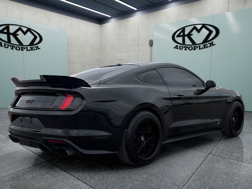 Used 2019 Ford Mustang GT w/ Black Accent Package RWD image 3