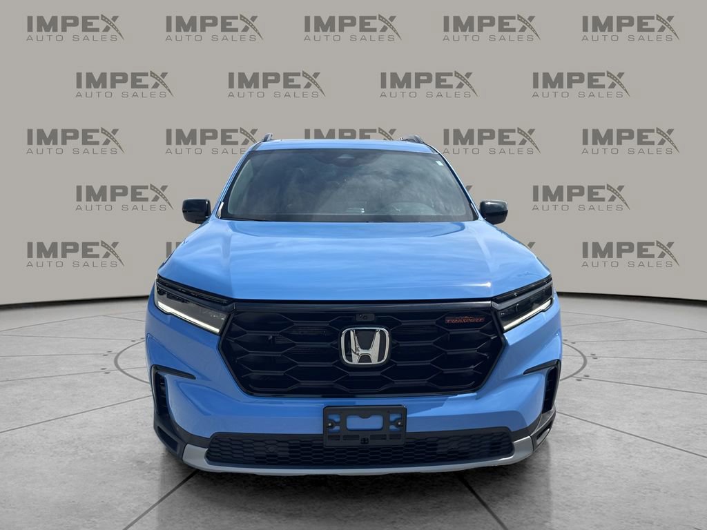 Used 2024 Honda Pilot TrailSport image 8