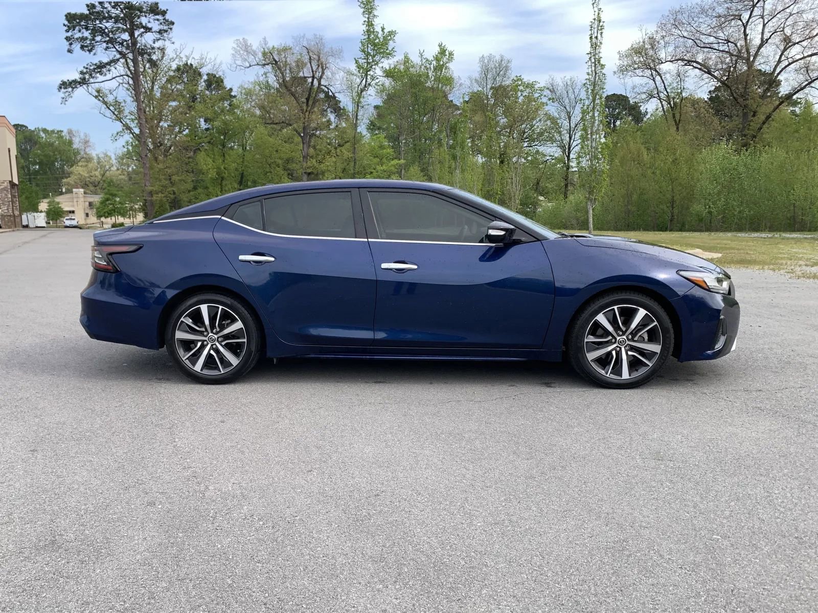 Used 2020 Nissan Maxima 3.5 SV w/ Floor Mat Group FWD image 8