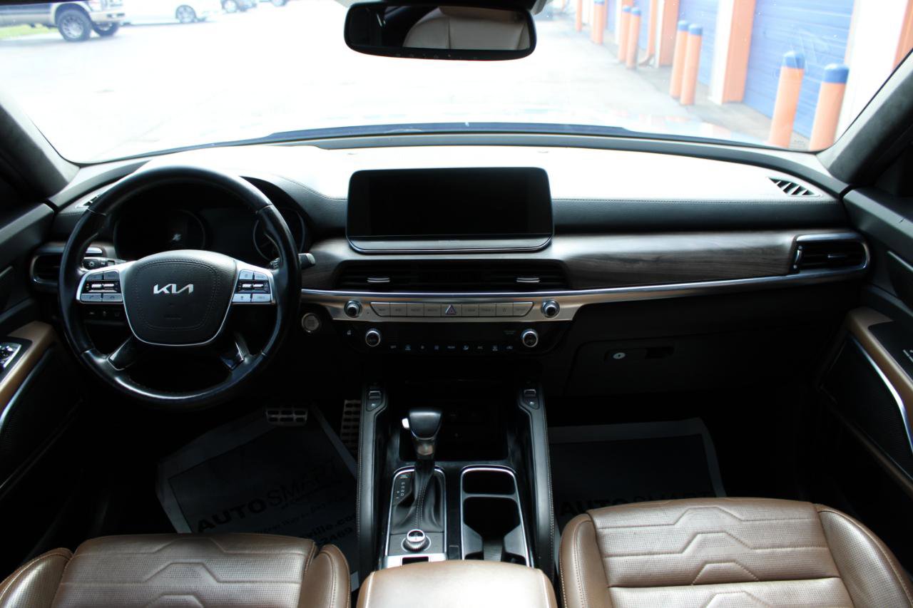 Used 2022 Kia Telluride SX w/ SX Prestige Package image 46