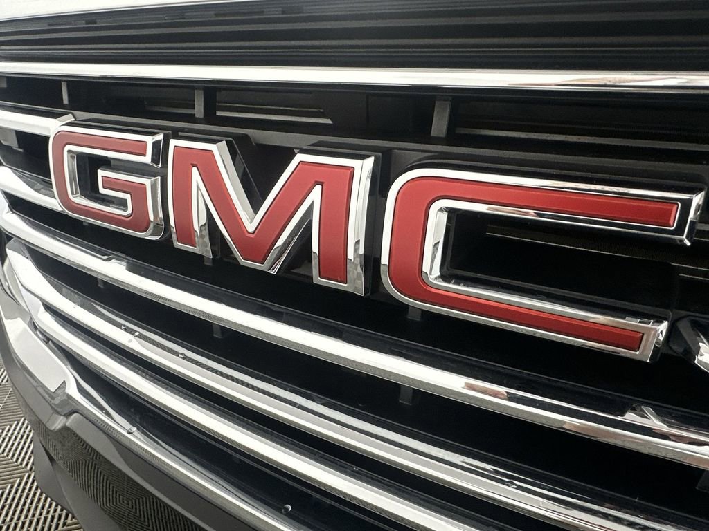 Used 2022 GMC Terrain SLT image 31