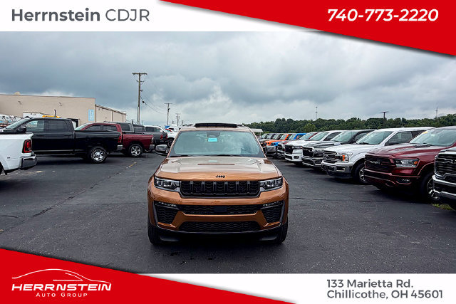 New 2026 Jeep Grand Cherokee L Limited w/ Limited Altitude Package AWD/4WD image 2
