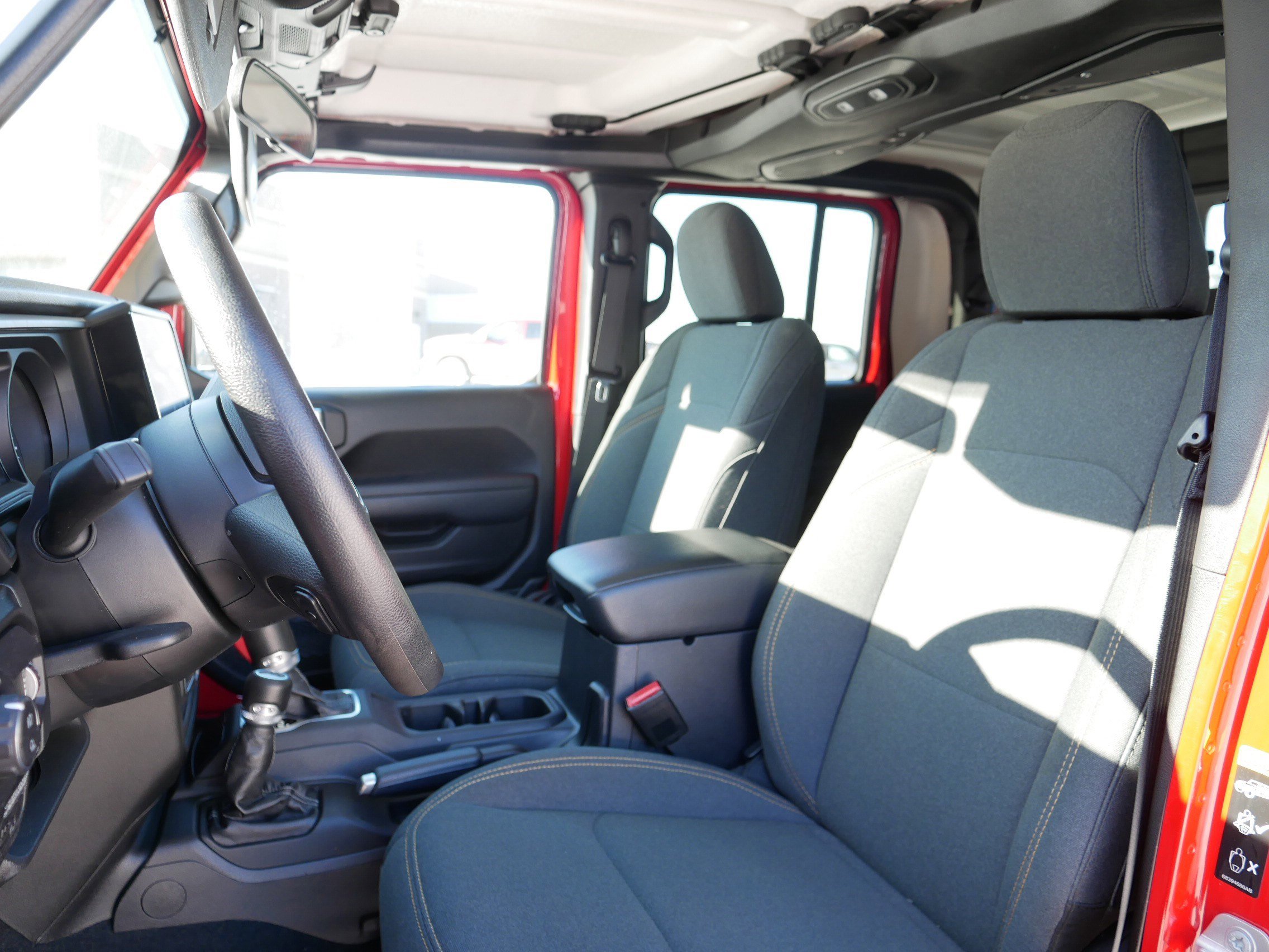 Certified 2024 Jeep Gladiator Sport image 33