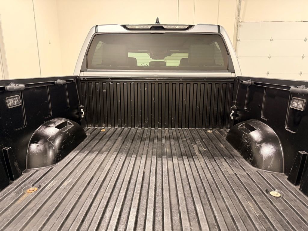 Used 2023 Toyota Tundra Limited w/ Power Package image 12