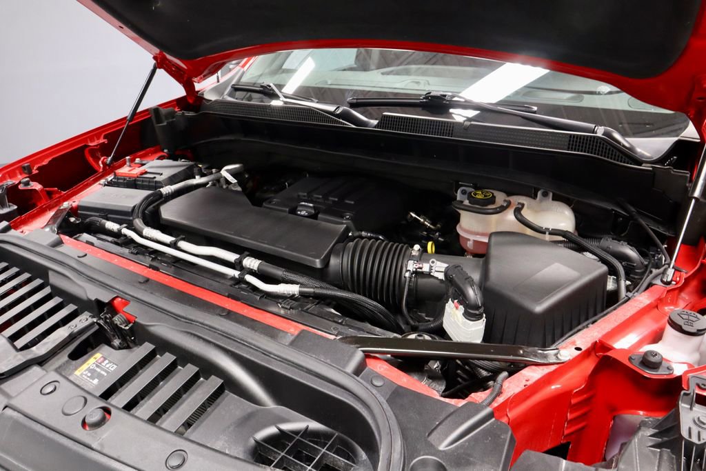 Used 2023 Chevrolet Silverado 1500 Custom w/ LPO, Dark Essentials Package AWD/4WD image 15