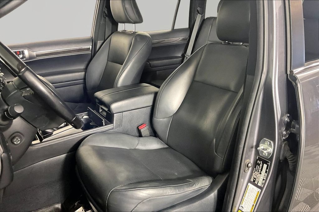 Used 2022 Lexus GX 460 Luxury w/ Off Road Package AWD/4WD image 20