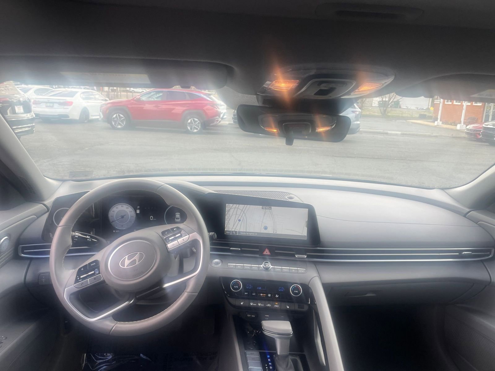 Used 2025 Hyundai Elantra SEL image 35