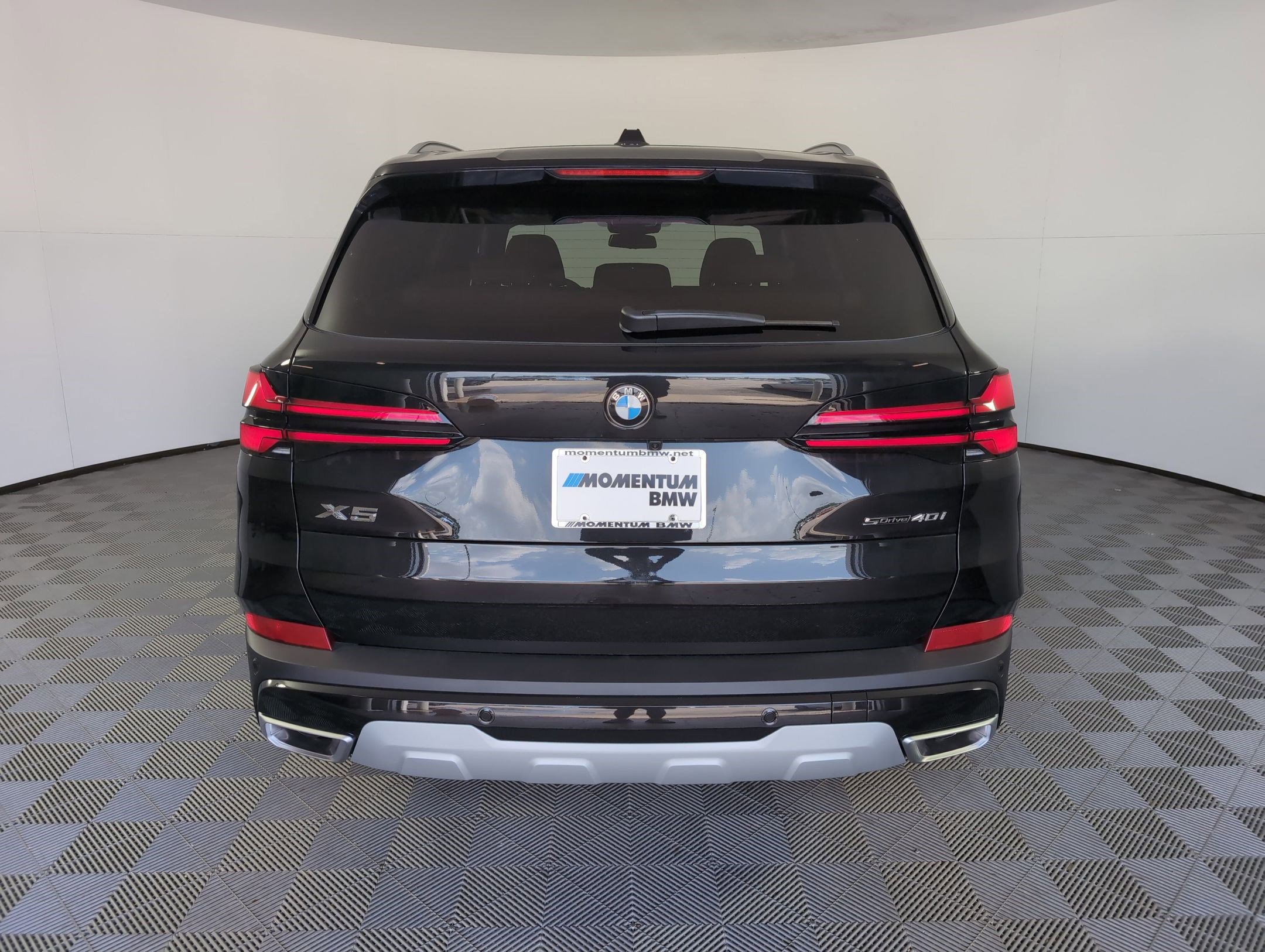 Used 2026 BMW X5 sDrive40i image 8