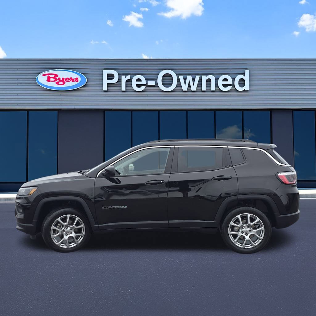 Used 2022 Jeep Compass Latitude image 4
