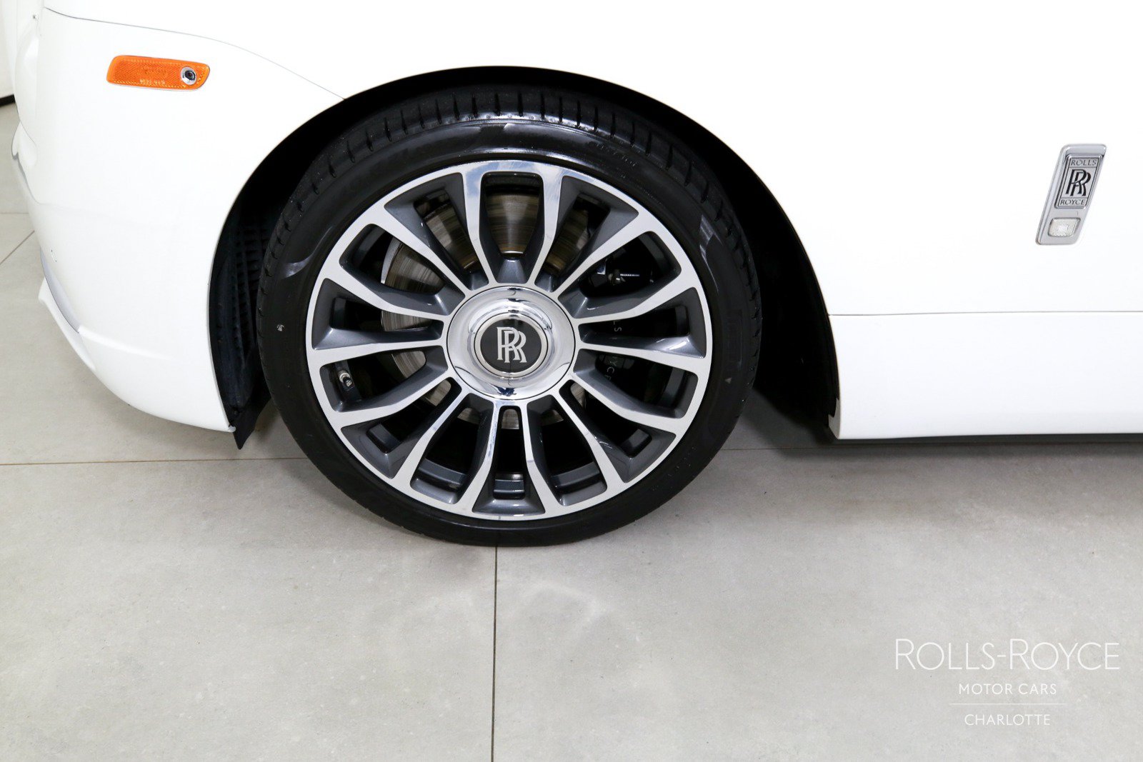 Certified 2020 Rolls-Royce Dawn RWD image 30
