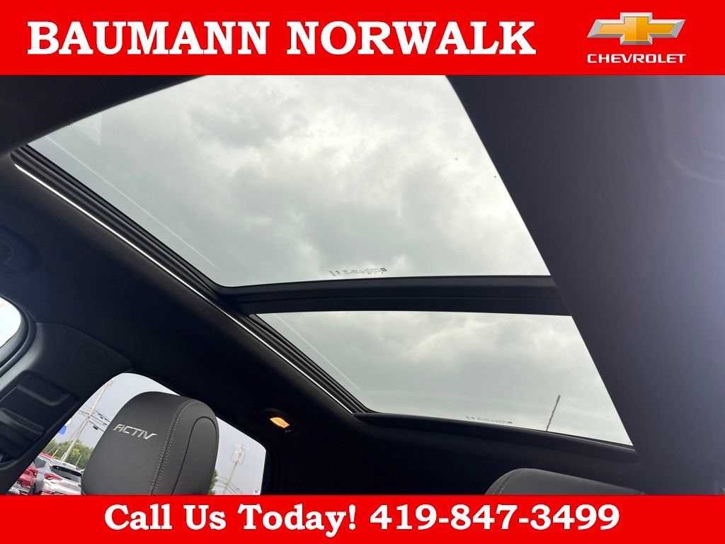 Used 2025 Chevrolet TrailBlazer ACTIV w/ Convenience Package AWD/4WD image 49
