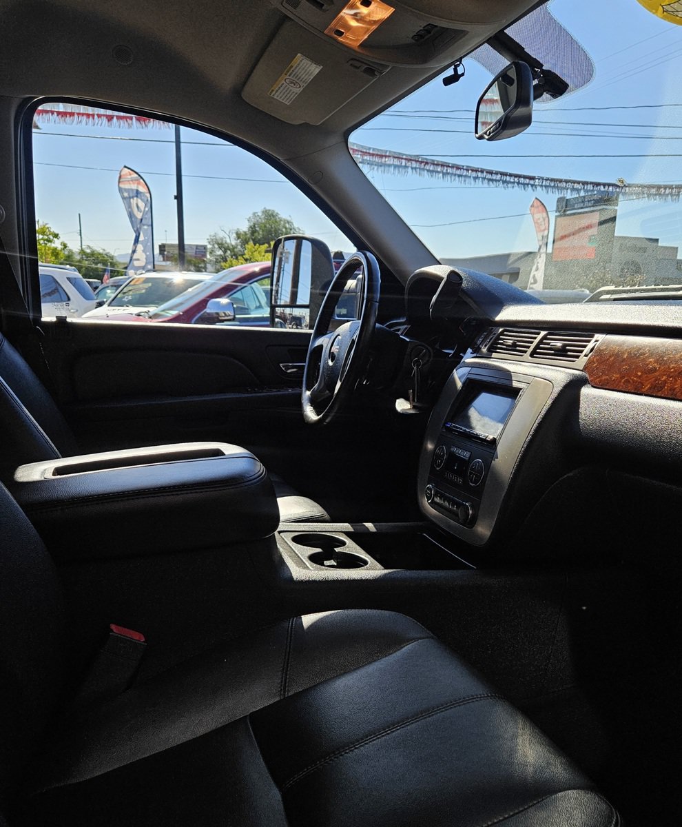 Used 2009 GMC Sierra 2500 SLT w/ SLT Convenience Package AWD/4WD image 10