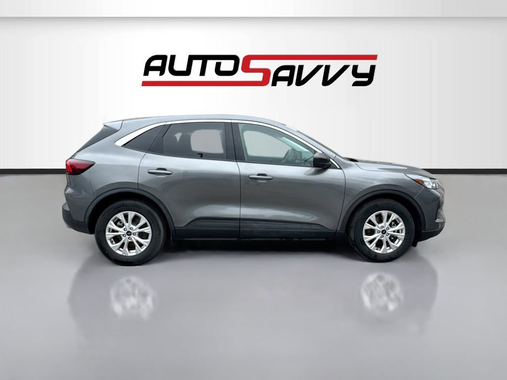 Used 2023 Ford Escape Active image 8