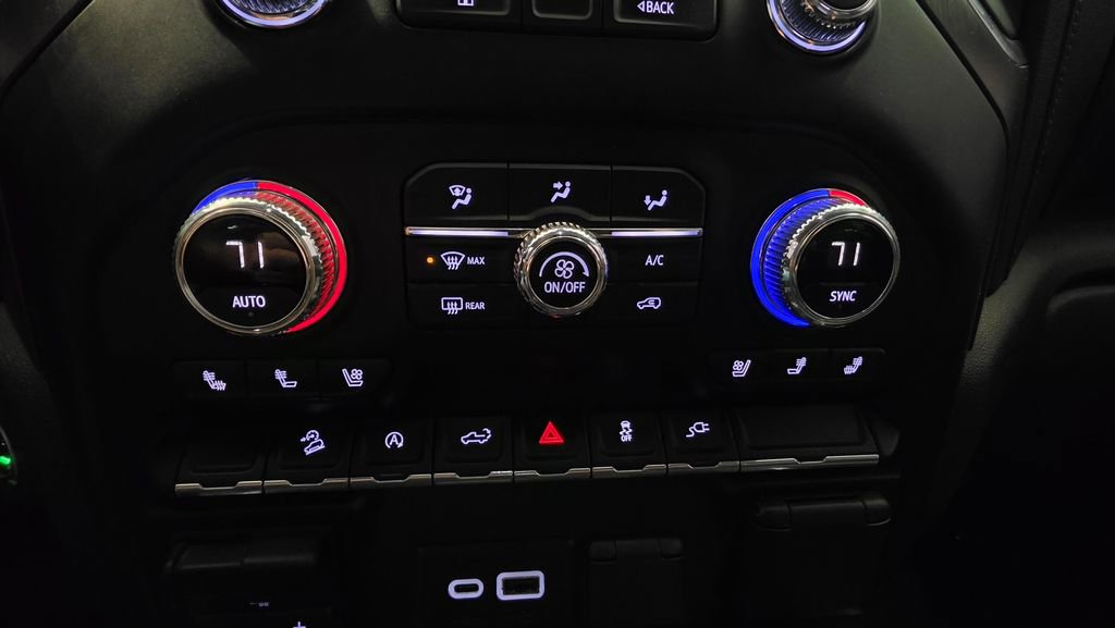 Used 2021 GMC Sierra 1500 AT4 w/ AT4 Preferred Package AWD/4WD image 50