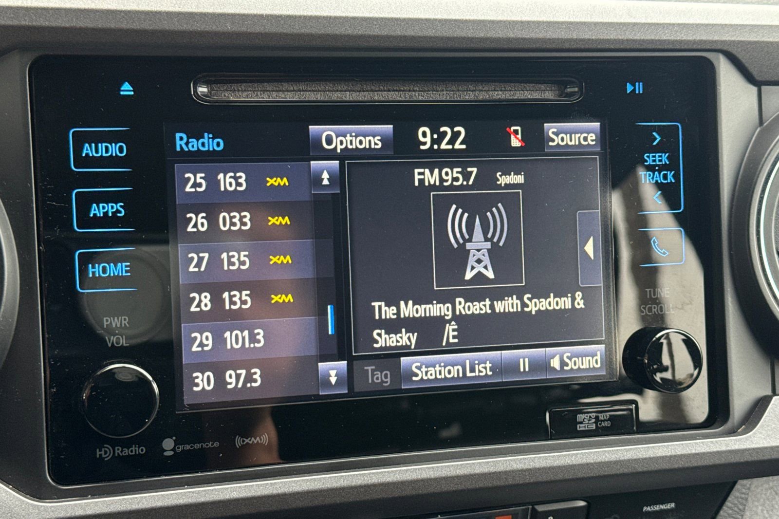 Used 2017 Toyota Tacoma TRD Pro image 17