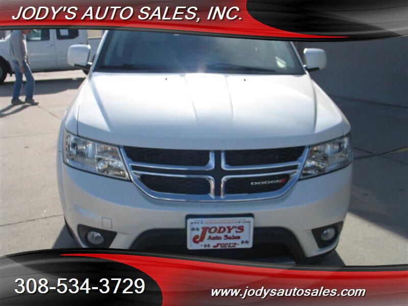 Used 2018 Dodge Journey SXT w/ Safe & Sound Group image 33